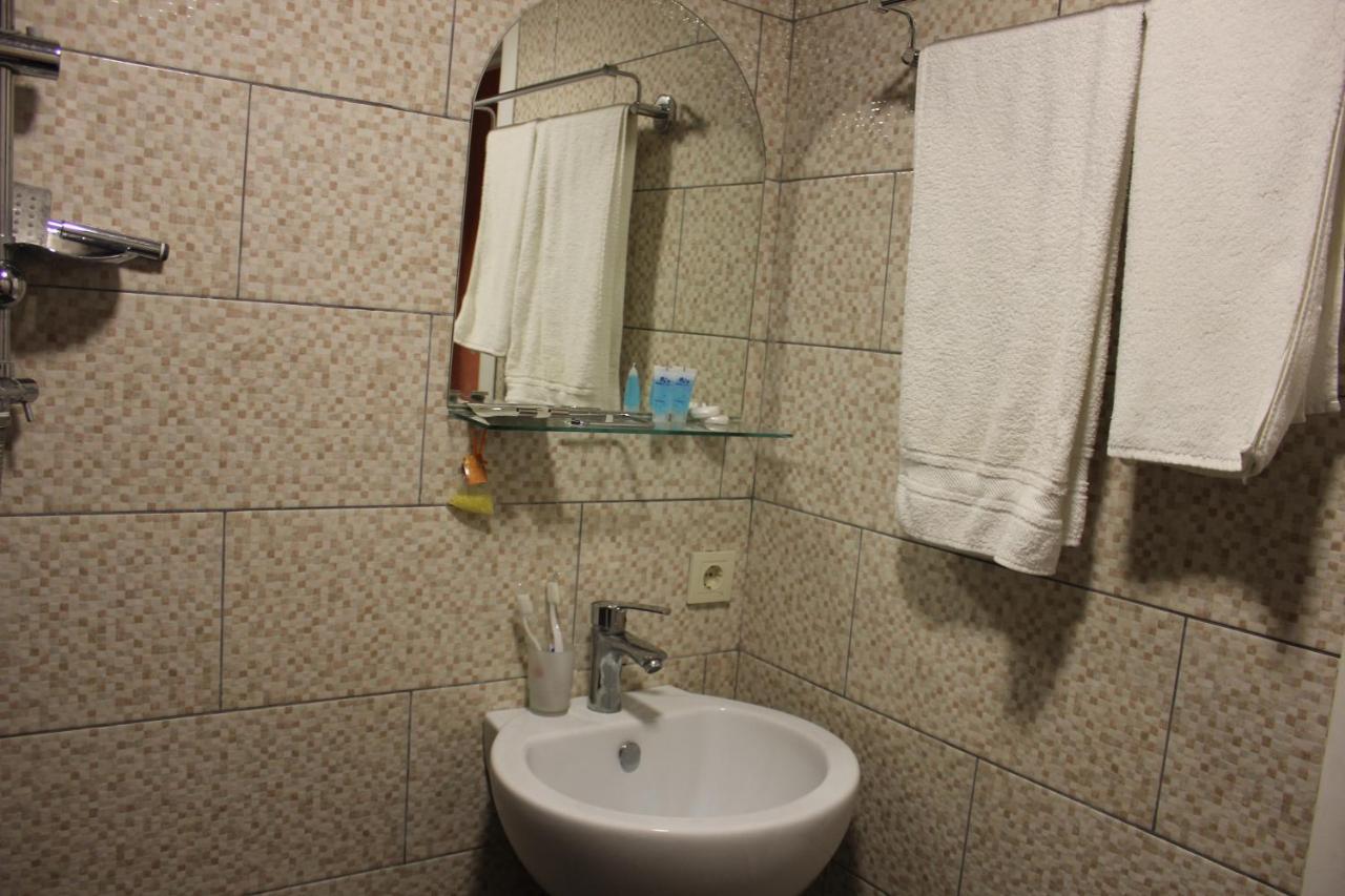 Diamond Georgia Hotel Тбилиси Экстерьер фото