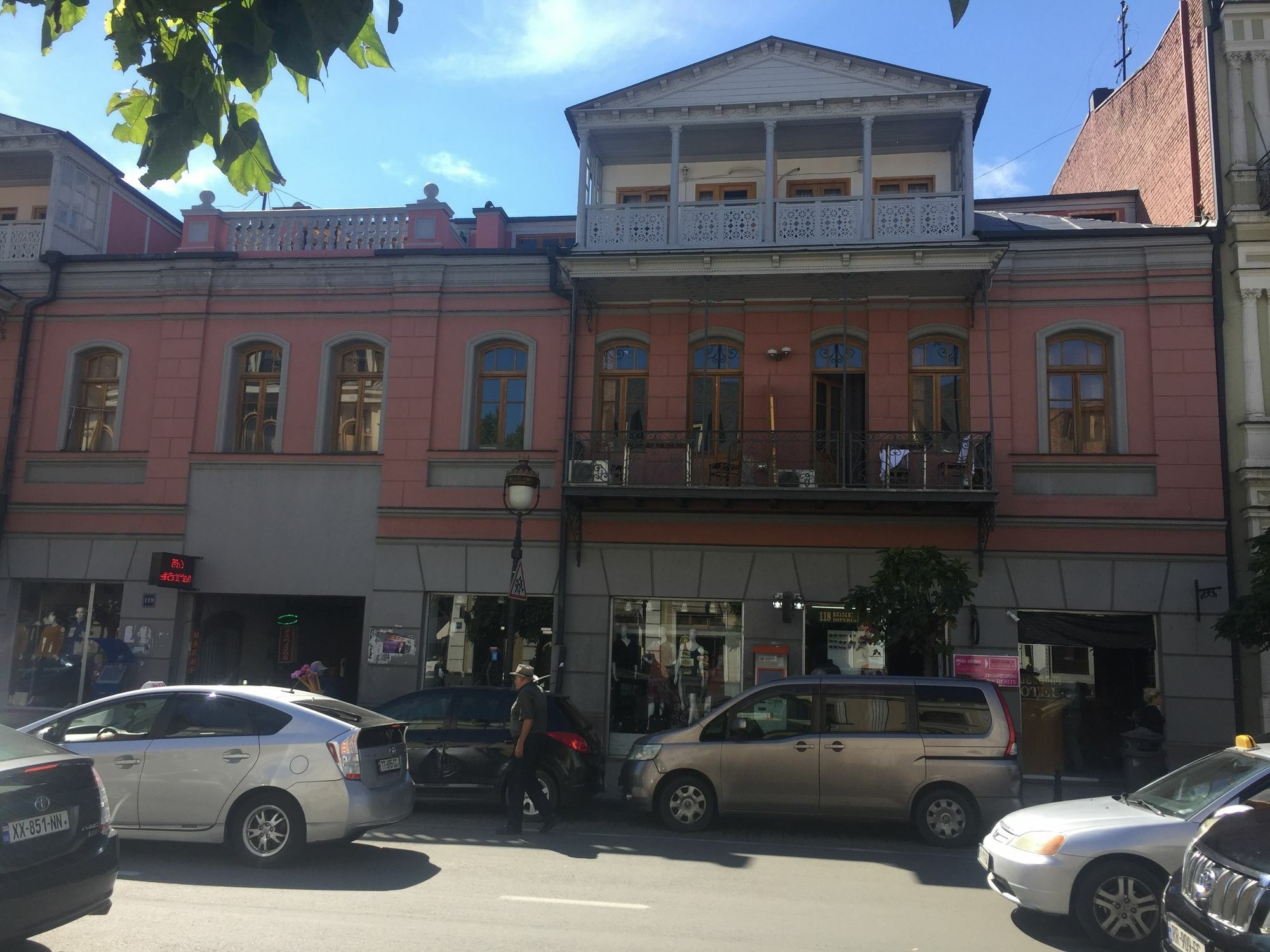 Diamond Georgia Hotel Тбилиси Экстерьер фото